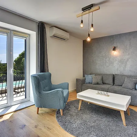 Lägenhet 200 Meter Zum Mit Salzwasserpool, Grill, Sonnenterrasse *