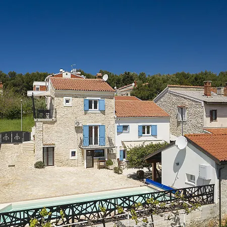 Apartman 200 Meter Zum Mit Salzwasserpool, Grill, Sonnenterrasse *