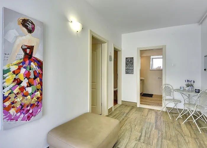 200 Meter Zum Mit Salzwasserpool, Grill, Sonnenterrasse Apartment *